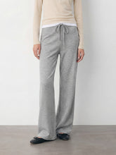 Classic Flare Sweatpant