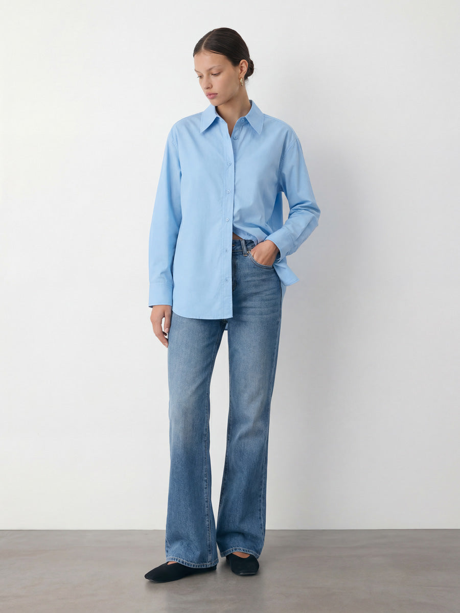 Mid-Rise Flare Jean
