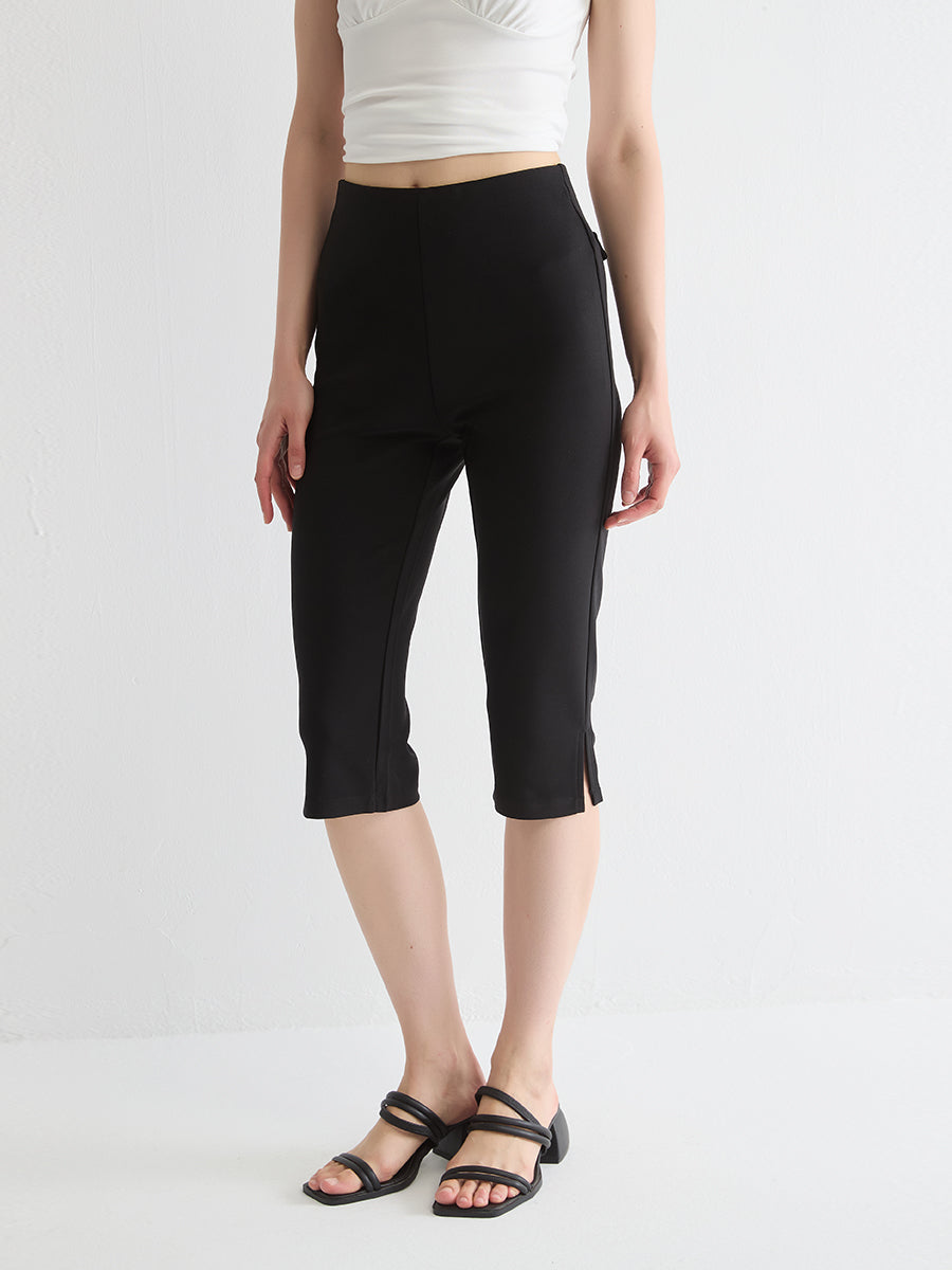 High-Rise Capri Pant