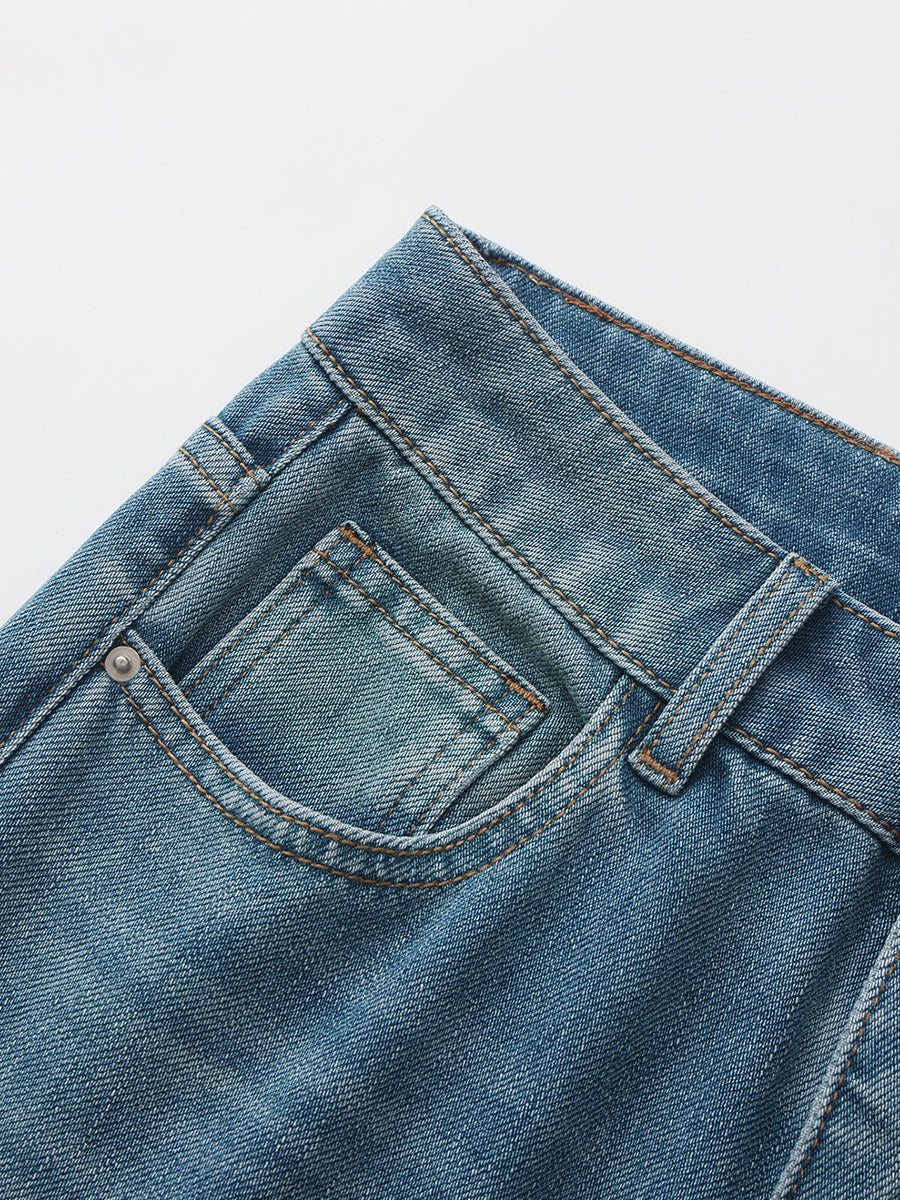 Mid-Rise Flare Jean