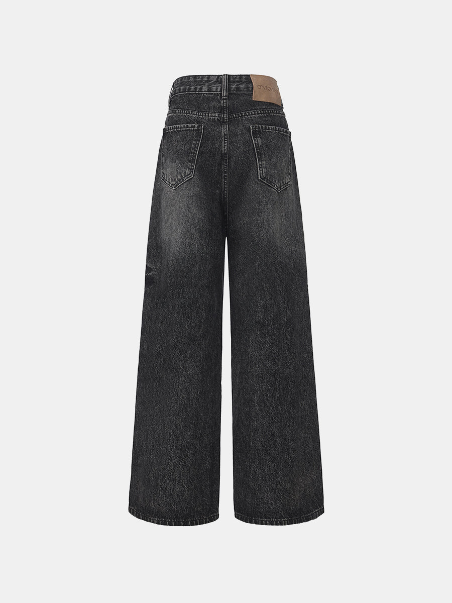 Mid-Rise Baggy Jeans