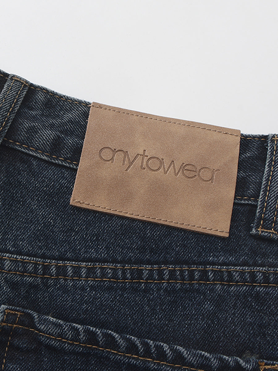 Rivet Barrel-Leg Jeans